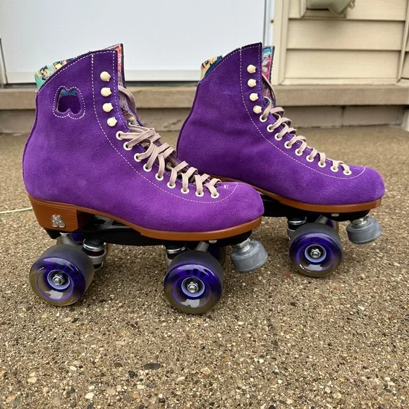 Moxi Lolly Taffy Suede Roller Skates - Picture 1 of 7